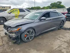 1HGCV2F34KA002389 2019 HONDA ACCORD