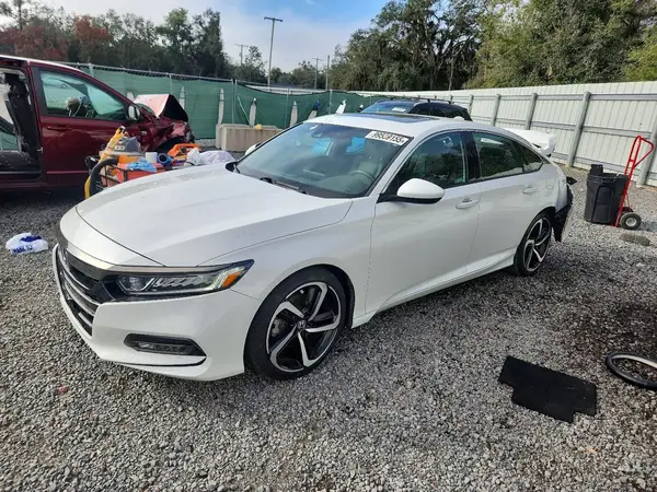 1HGCV2F34KA008337 2019 HONDA ACCORD - Image 1