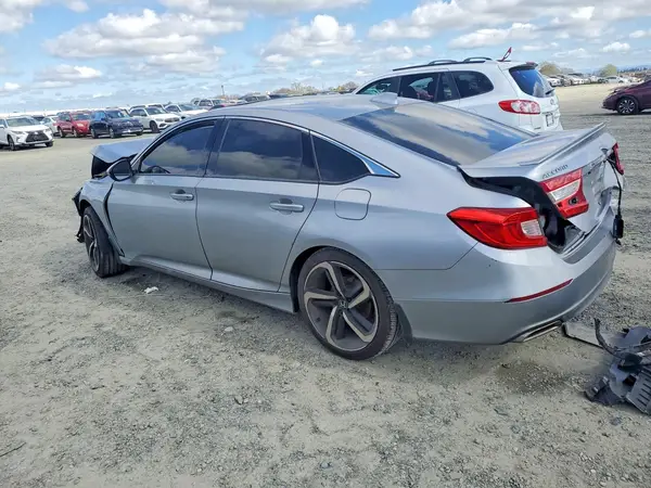 1HGCV2F34KA011187 2019 HONDA ACCORD - Image 2