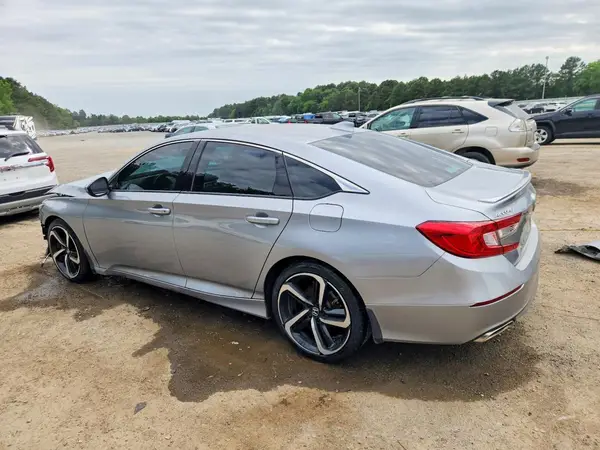 1HGCV2F34KA014137 2019 HONDA ACCORD - Image 2