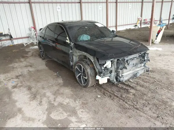 1HGCV2F34KA014848 2019 HONDA ACCORD - Image 1
