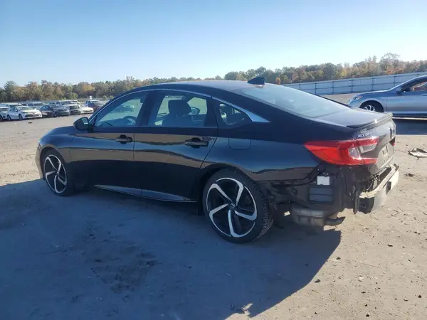 1HGCV2F34KA018429 2019 HONDA ACCORD - Image 2