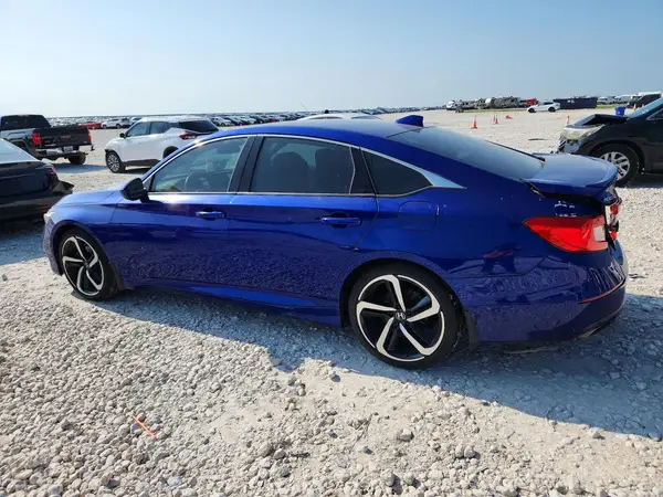 1HGCV2F34KA019242 2019 HONDA ACCORD - Image 2
