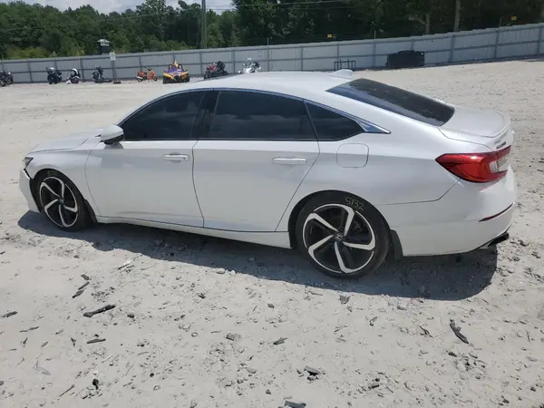 1HGCV2F34KA022707 2019 HONDA ACCORD - Image 2