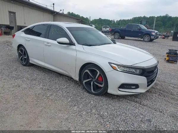 1HGCV2F34KA026658 2019 HONDA ACCORD - Image 1