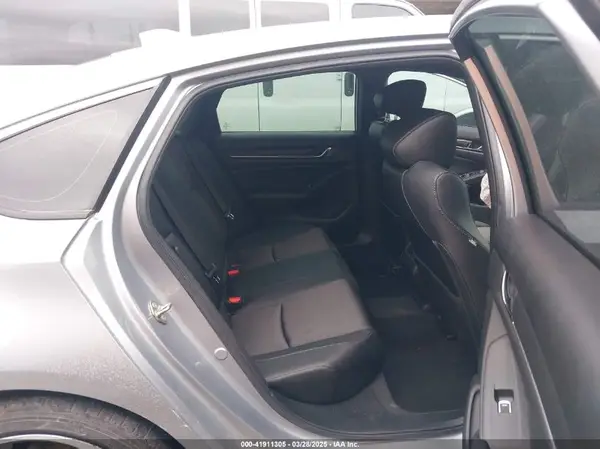1HGCV2F34KA036557 2019 HONDA ACCORD - Image 8