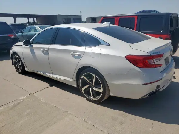 1HGCV2F34LA025267 2020 HONDA ACCORD - Image 2
