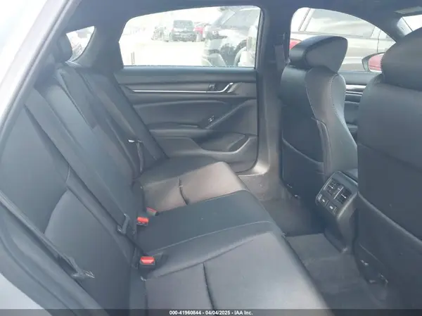 1HGCV2F34NA017608 2022 HONDA ACCORD - Image 8