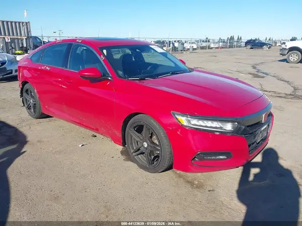 1HGCV2F35JA001413 2018 HONDA ACCORD - Image 1