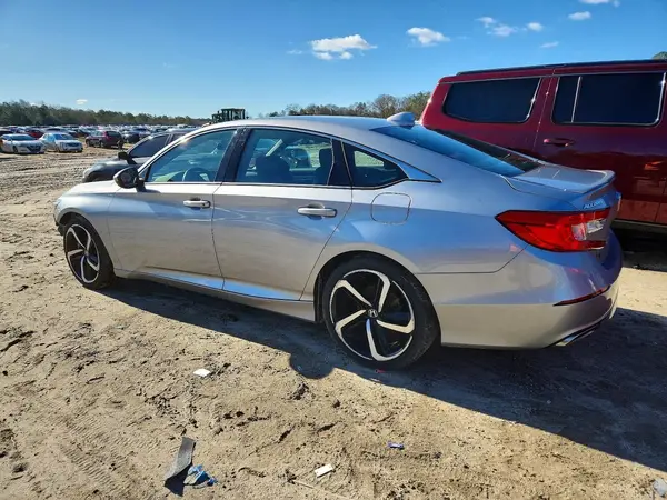 1HGCV2F35JA009690 2018 HONDA ACCORD - Image 2