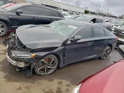 1HGCV2F35JA015862 2018 HONDA ACCORD