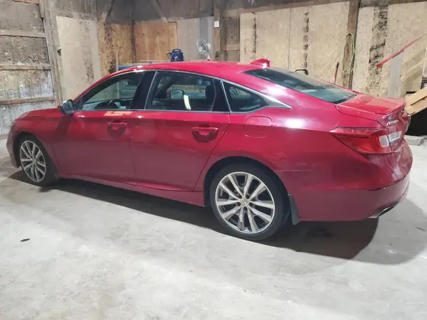 1HGCV2F35JA027042 2018 HONDA ACCORD - Image 2