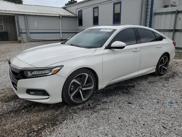 1HGCV2F35JA032323 2018 HONDA ACCORD - Image 1