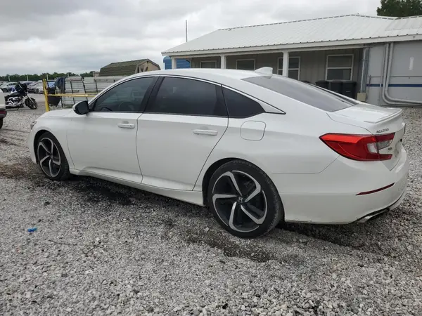 1HGCV2F35JA032323 2018 HONDA ACCORD - Image 2