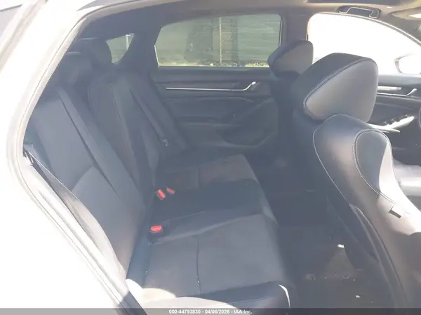 1HGCV2F35JA034105 2018 HONDA ACCORD - Image 8