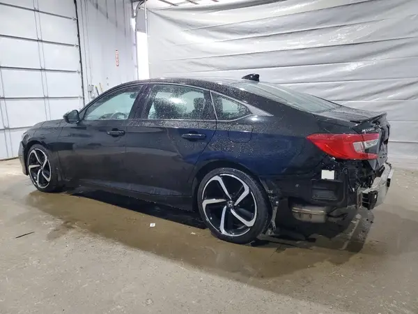 1HGCV2F35JA040373 2018 HONDA ACCORD - Image 2