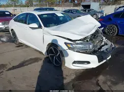 1HGCV2F35JA044570 2018 HONDA ACCORD