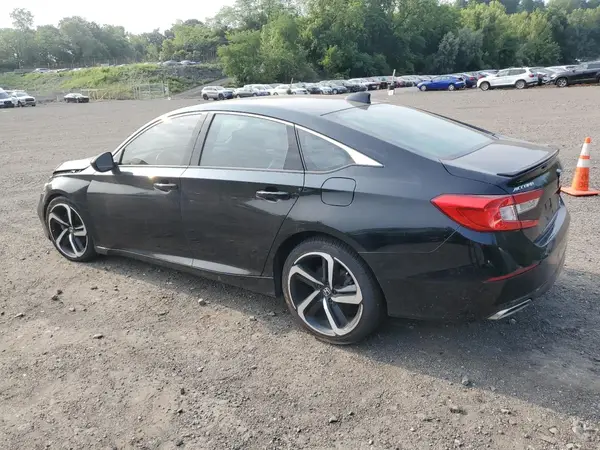 1HGCV2F35JA047954 2018 HONDA ACCORD - Image 2