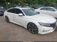 1HGCV2F35JA053320 2018 HONDA ACCORD