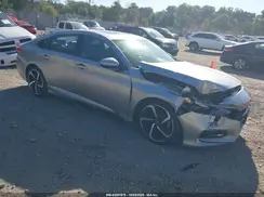 1HGCV2F35JA054578 2018 HONDA ACCORD