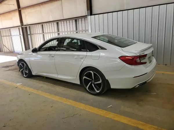 1HGCV2F35KA020285 2019 HONDA ACCORD - Image 2