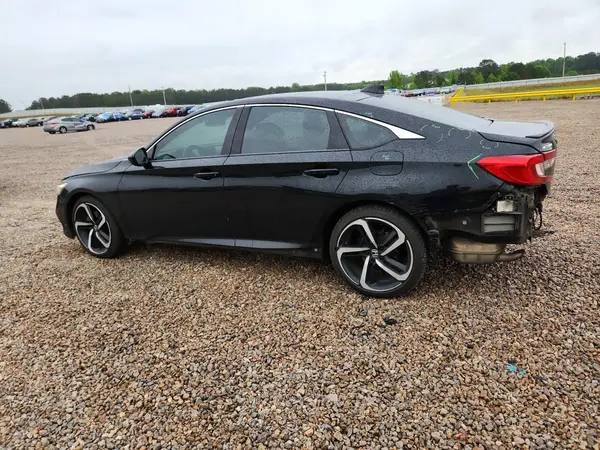 1HGCV2F35KA030346 2019 HONDA ACCORD - Image 2