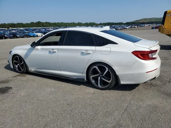 1HGCV2F35KA032033 2019 HONDA ACCORD - Image 2