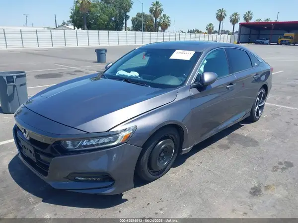 1HGCV2F35LA006095 2020 HONDA ACCORD - Image 2