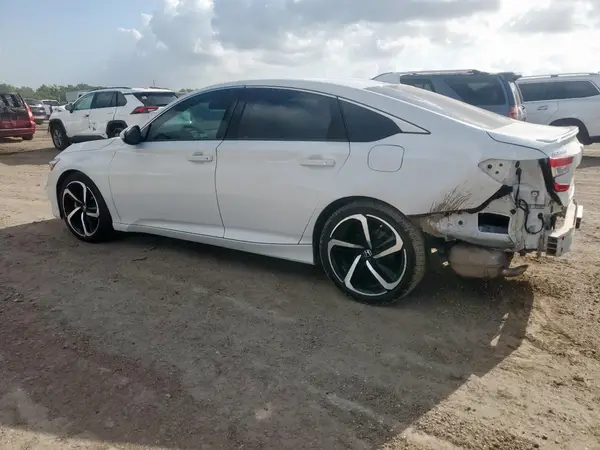 1HGCV2F35LA013497 2020 HONDA ACCORD - Image 2