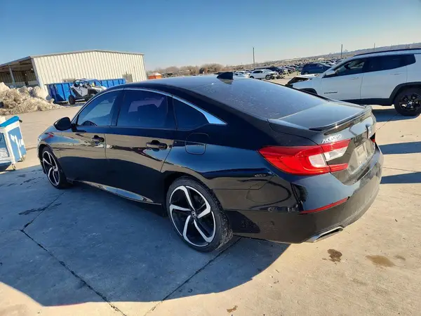 1HGCV2F35LA018389 2020 HONDA ACCORD - Image 2