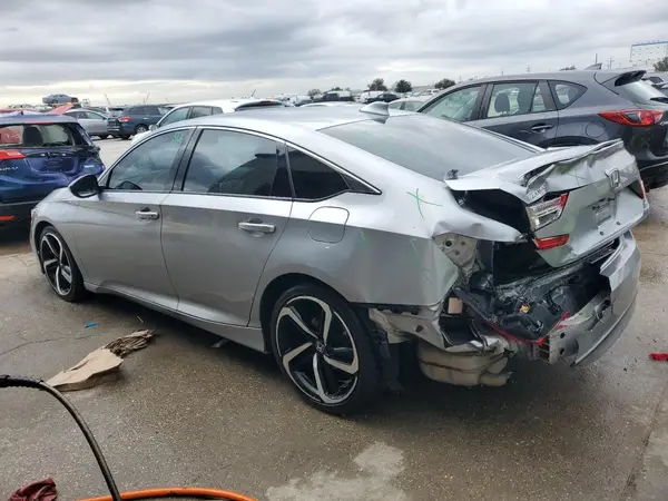 1HGCV2F35LA025732 2020 HONDA ACCORD - Image 2
