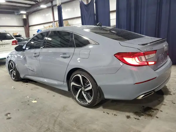 1HGCV2F35NA005743 2022 HONDA ACCORD - Image 2