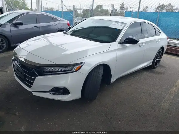 1HGCV2F35NA017214 2022 HONDA ACCORD - Image 2