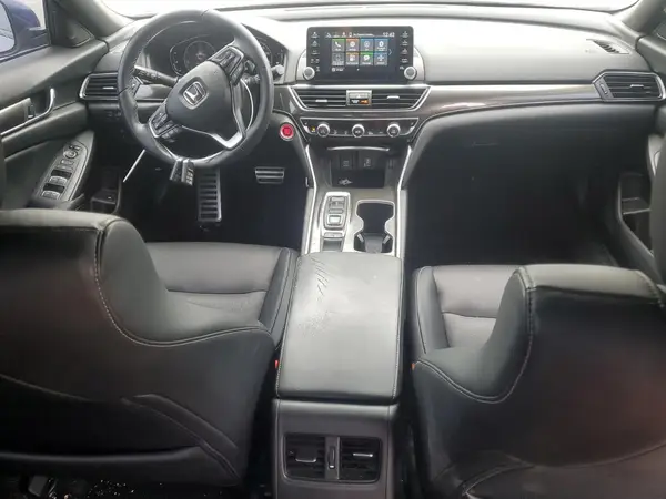 1HGCV2F36JA000139 2018 HONDA ACCORD - Image 8