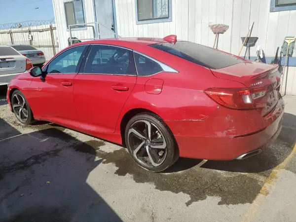 1HGCV2F36JA002652 2018 HONDA ACCORD - Image 2