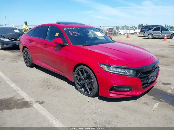 1HGCV2F36JA012517 2018 HONDA ACCORD - Image 1