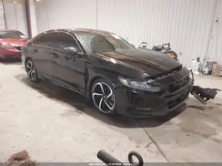 1HGCV2F36JA012873 2018 HONDA ACCORD