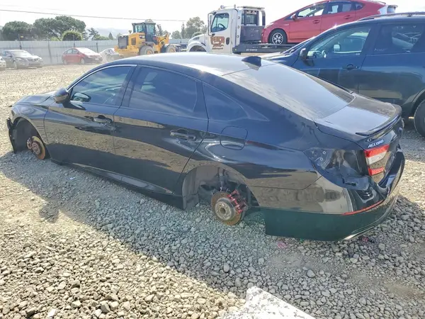 1HGCV2F36JA014686 2018 HONDA ACCORD - Image 2