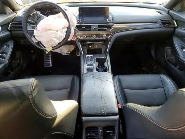 1HGCV2F36JA015305 2018 HONDA ACCORD - Image 8