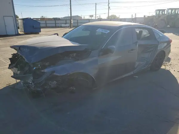 1HGCV2F36JA031391 2018 HONDA ACCORD - Image 1