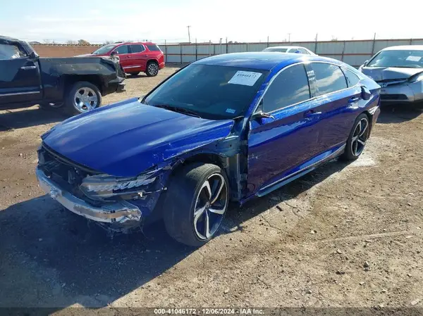 1HGCV2F36JA035103 2018 HONDA ACCORD - Image 2