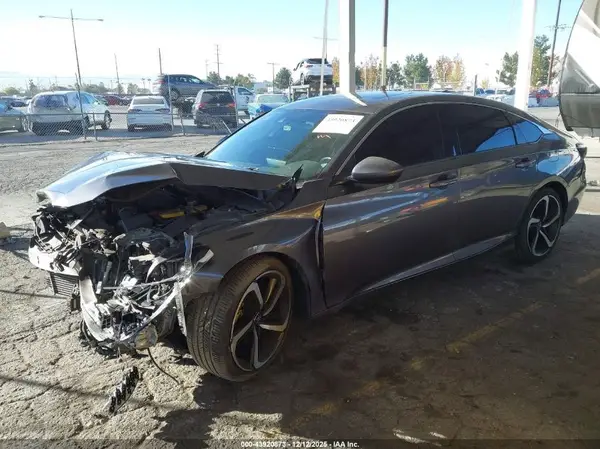 1HGCV2F36JA035487 2018 HONDA ACCORD - Image 2