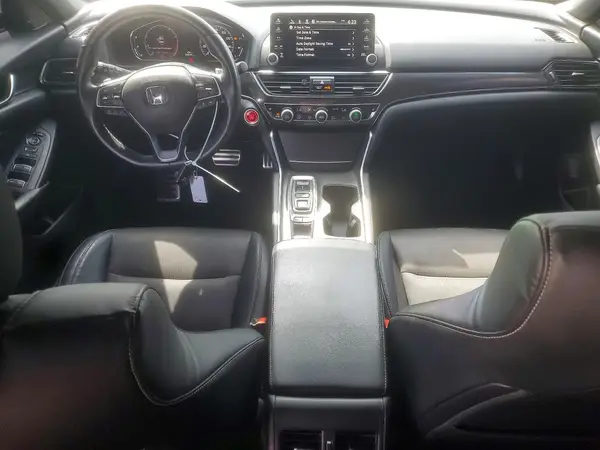 1HGCV2F36JA049390 2018 HONDA ACCORD - Image 8