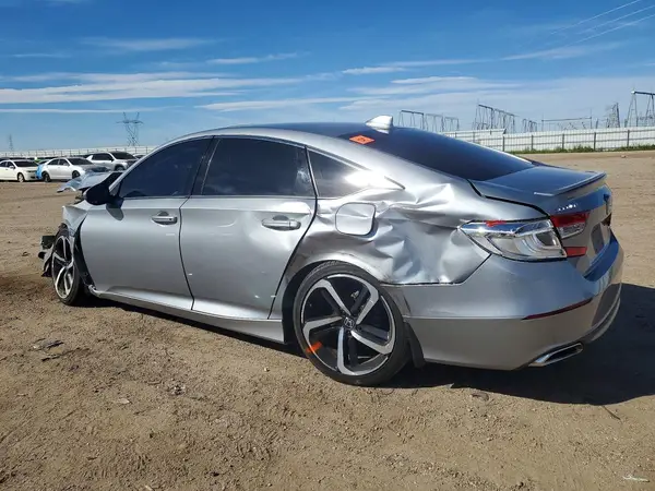 1HGCV2F36KA001180 2019 HONDA ACCORD - Image 2