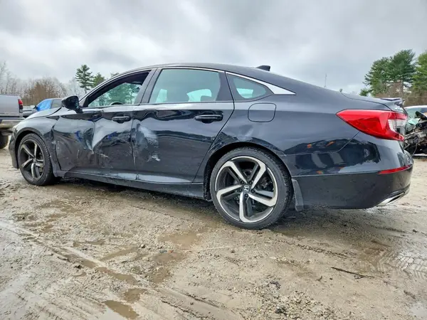 1HGCV2F36KA010493 2019 HONDA ACCORD - Image 2