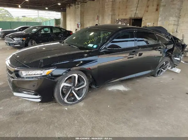 1HGCV2F36KA021977 2019 HONDA ACCORD - Image 2