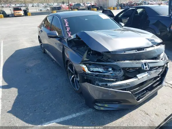 1HGCV2F36KA024510 2019 HONDA ACCORD - Image 1