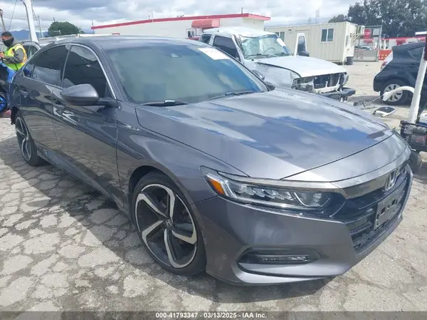 1HGCV2F36KA027097 2019 HONDA ACCORD - Image 1