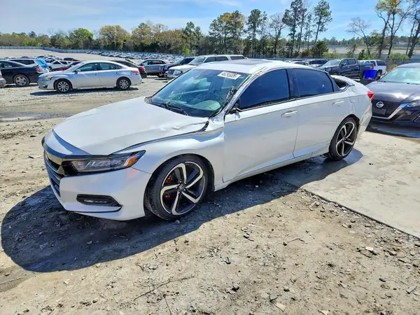 1HGCV2F36KA034678 2019 HONDA ACCORD - Image 1
