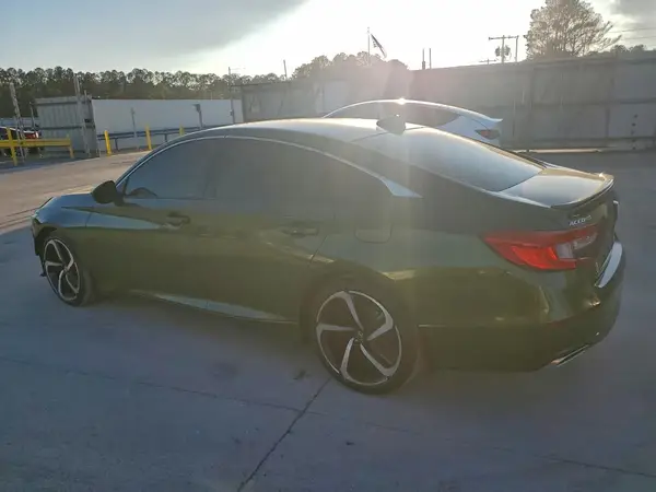 1HGCV2F36LA008566 2020 HONDA ACCORD - Image 2